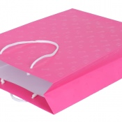 Красный бумажный пакет