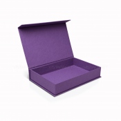 Коробка с откидывающейся крышкой