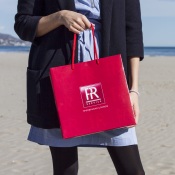 Бумажный пакет