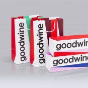 Стандартные бумажные пакеты с ручками-шнурками